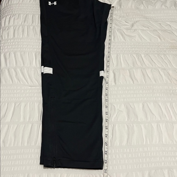 Under Armour Athletic Pants - Picture 13 of 13